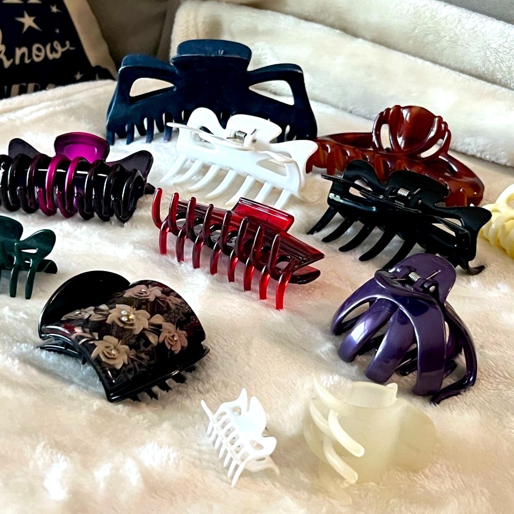 BUNDLE OF 12 👱🏾♀️CLAW HAIR CLIPS BLACK BROWN WHITE BEIGE PURPLE BLUE RED GREEN - Picture 3 of 13